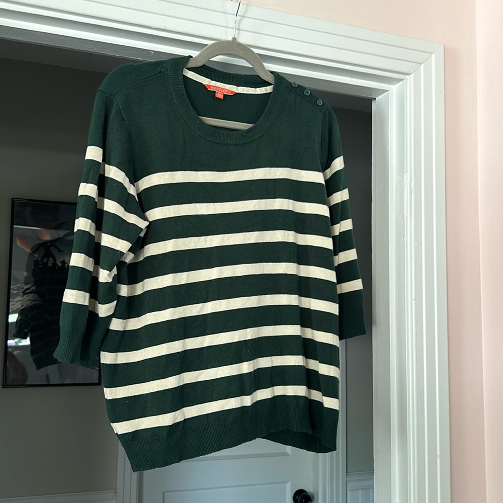 Mod Cloth Green Stripe sweater